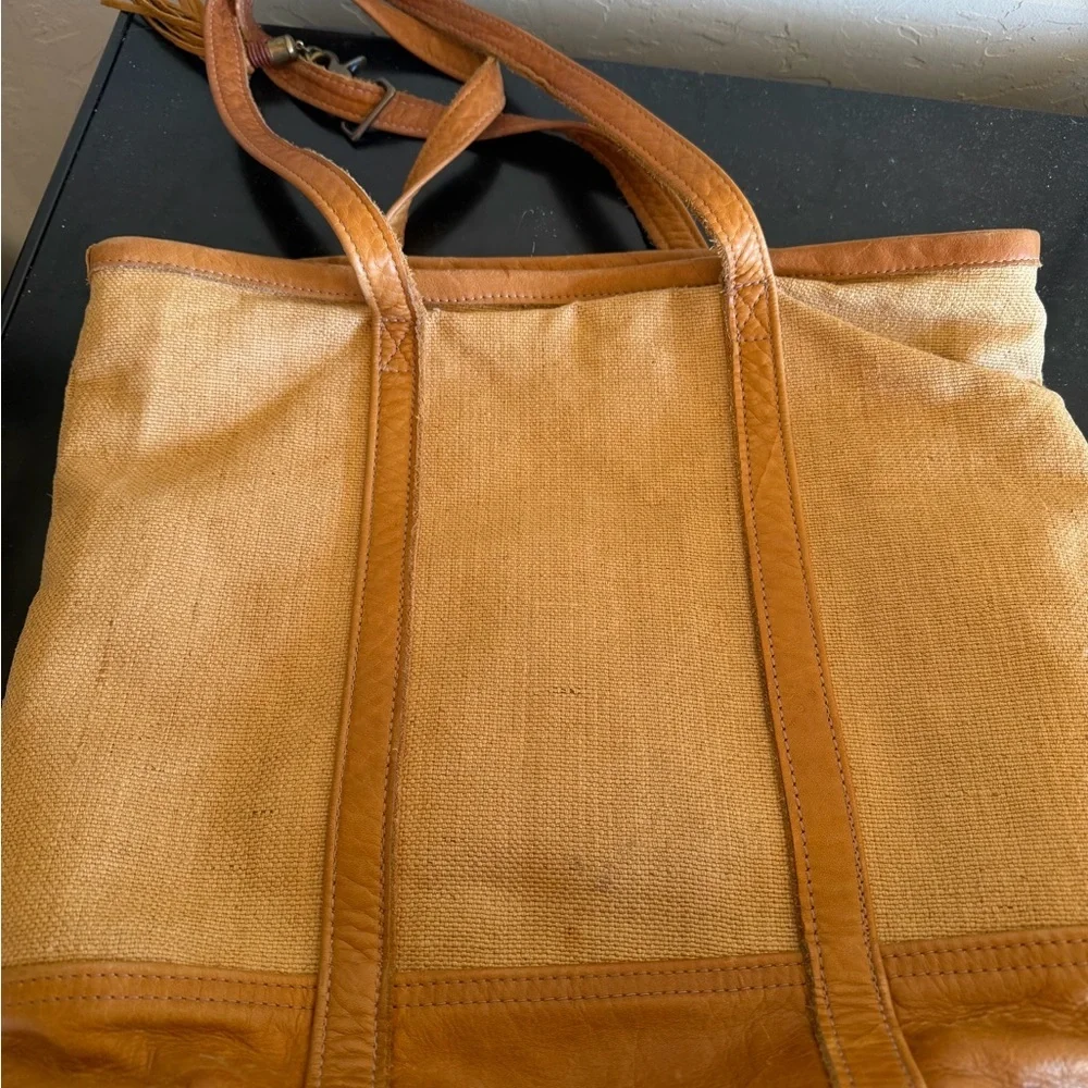 Canoe Women’s Brown and tan Leather Suede Handbag